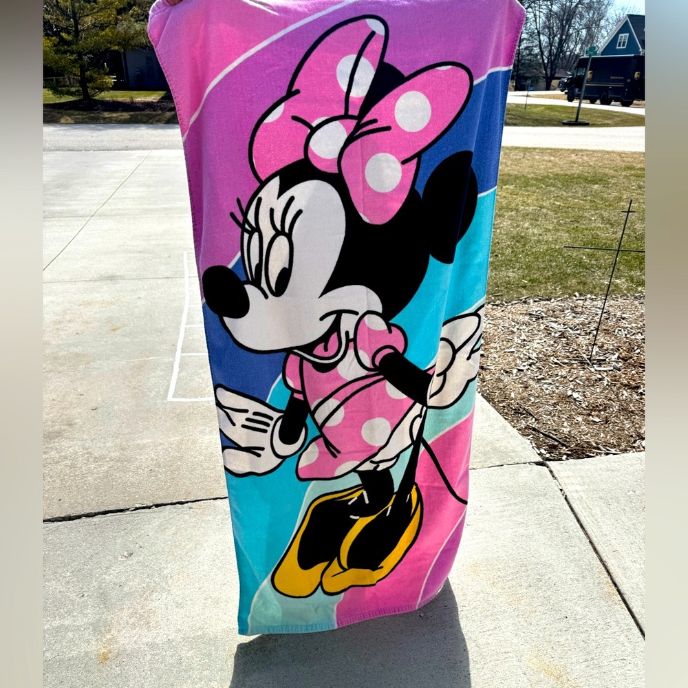 Minnie Mouse Beach Towel